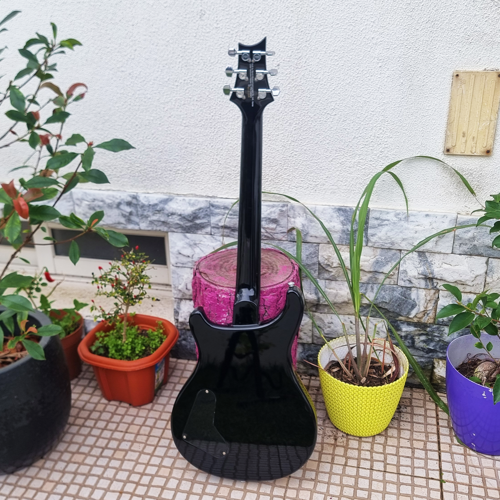 Guitarra PRS SE Custom 24 Emerald Green