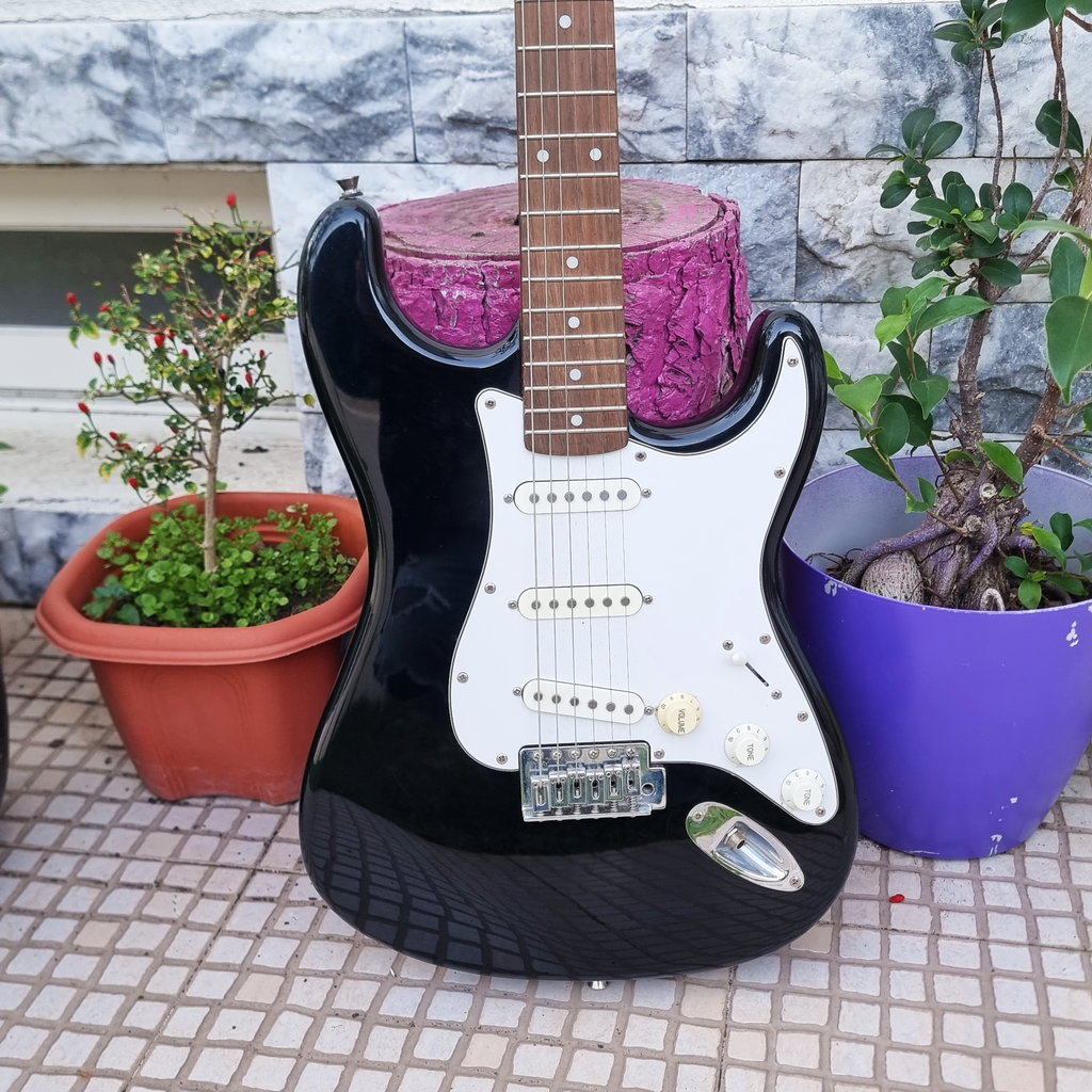 Guitarra Ridgewood Stratocaster